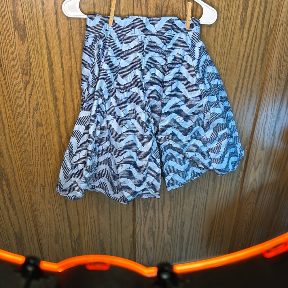 Francis + Benedict mini Xanax 26” waist chevron skirt